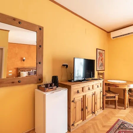Corona Vendégház 2*