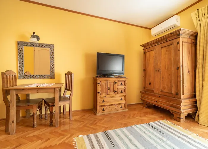 Corona Vendégház 3*